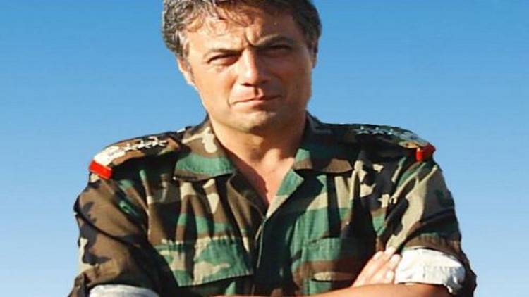 مصدر مقرب من العميد المنشق مناف طلاس ينفي تواصله مع الأسد