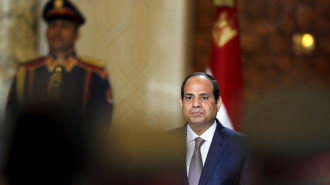 السيسي يتعهد بترك منصبه فورا "لو أراد كل المصريين ذلك"