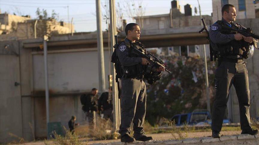 إصابة 3 مستوطنين في عملية طعن في القدس