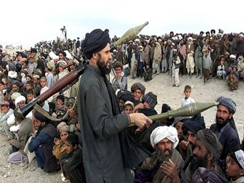 أمريكا تشن ضربتين جويتين في منطقة أفغانية اجتاحتها طالبان