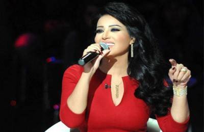 سمية الخشاب تمر بوعكة صحية