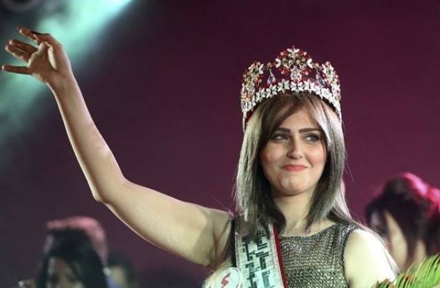 داعش يتوعد ملكة جمال العراق بـ السبي..