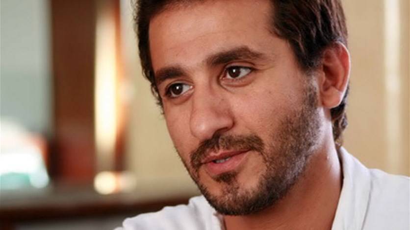 بعد استئصال الورم.. هل يعود احمد حلمي الى التمثيل؟