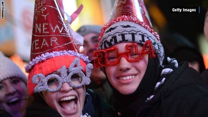 صدق او لا تصدق- هكذا تحتفل بليلة رأس السنة مرتين!