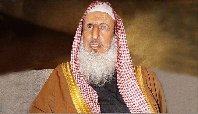 مفتي السعوديّة يرّد على “البغدادي”: “تهديدُك لإسرائيل كذب وتنظيمكَ أحدُ جنودها”