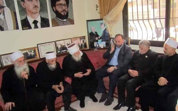 وفد مُمثلاً ارسلان والغريب عزى  بالشعلان
