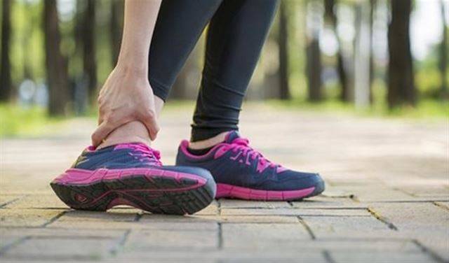 آلام الساق قد تنذر بأمراض خطيرة