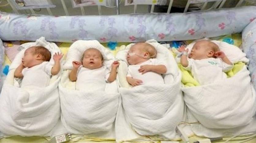 حالة نادرة جداً: إيطاليّة تنجب 2 من التوائم المتطابقة