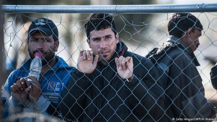 انتقادات لخطط ألمانيا إعادة اللاجئين الأفغان إلى بلادهم