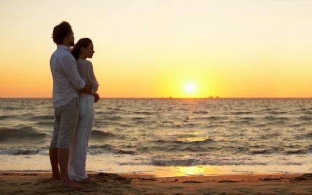 كيف يمكنك اثارة المراة من دون لمسها؟