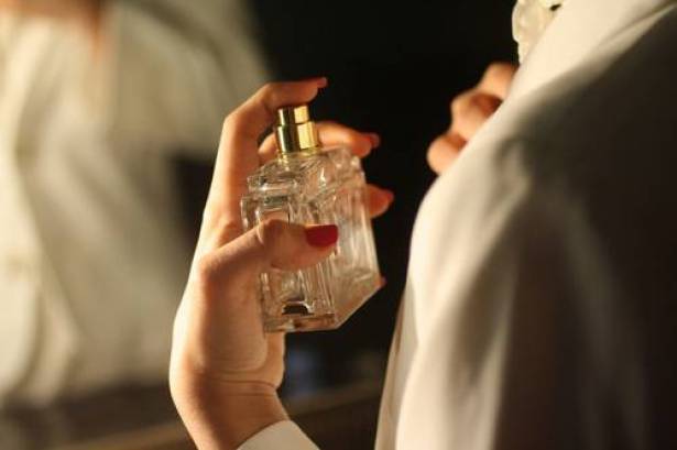 ما الفرق بين الـEau de Parfum والـParfum؟