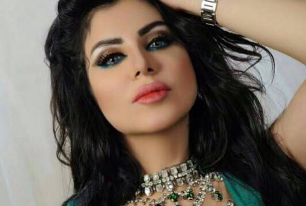 بالفيديو: مراهق يحرج حليمة بولند على الهواء