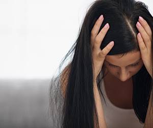 كارثة- فتاة عذراء بعد الكشف عليها تبين انها حامل والسبب هو .....