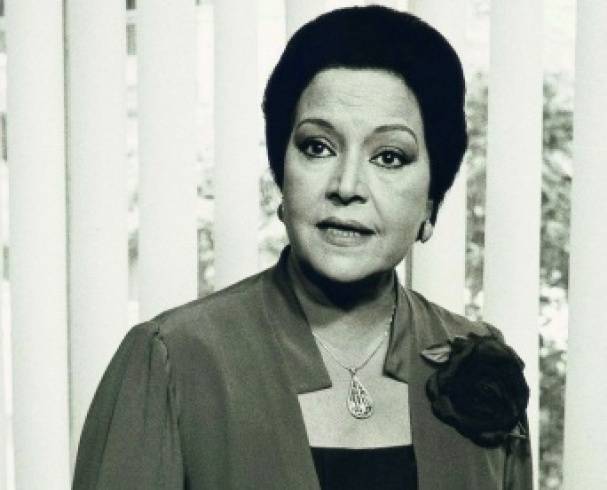 الفنانة مديحة يسري بحالة حرجة