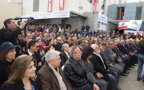 اعتصام لموظفي اوجيرو في صيدا وصور وطرابلس
الأحدب : لا تطالبون سكان طرابلس بالتظاهر
الا حين يتم تهديد حصة تيار او قيادي