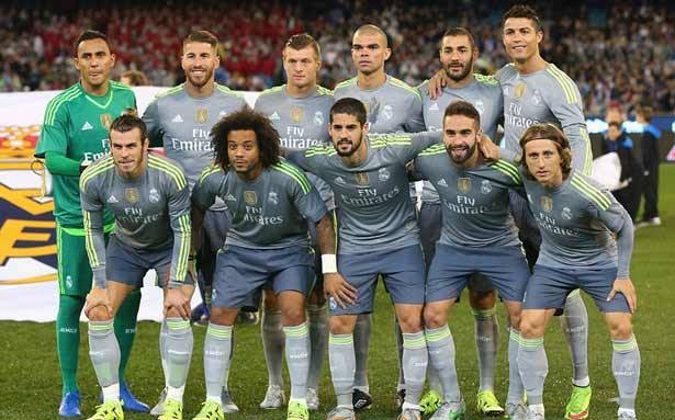 بطولة اسبانيا في كرة القدم : ريال مدريد ــ ريال سوسييداد وبرشلونة ــ ريال بيتيس اليوم