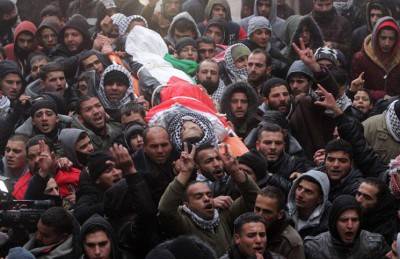 الخليل تشيع جثامين 17 شهيداً فلسطينياً كانوا محتجزين لدى الاحتلال الإسرائيلي