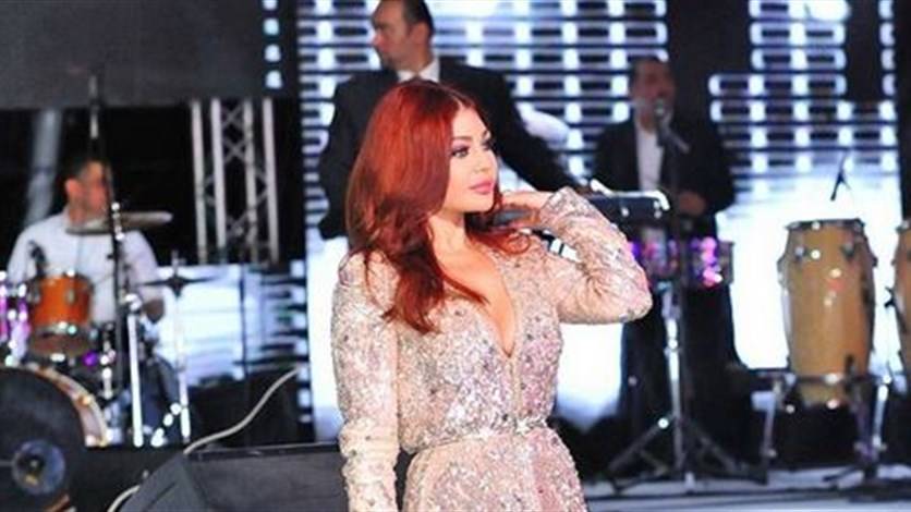 بالصوّر: هيفاء وهبي في إطلالة جذّابة تخطف الأنفاس