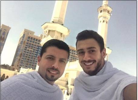 بالصور.. سعد لمجرد يفتتح السنة الجديدة بأداء العمرة