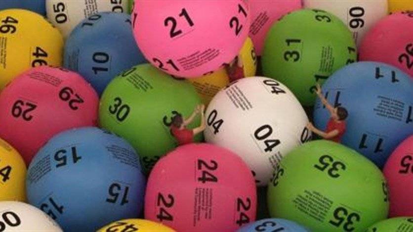خسرا جائزة اليانصيب الكبرى على الرغم من تطابق كل الأرقام