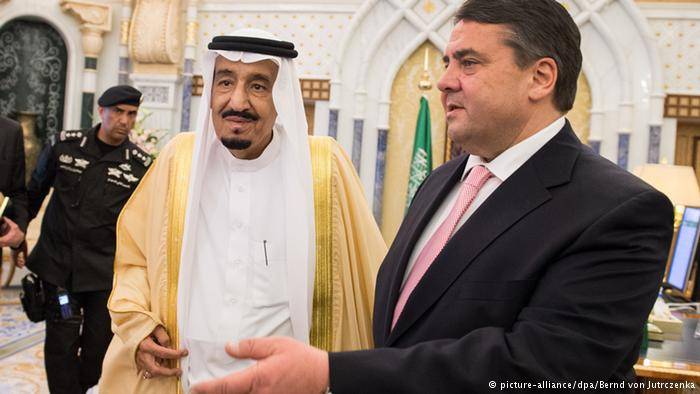 نائب ميركل يعتزم فحص صادرات الأسلحة للسعودية بدقة أكثر