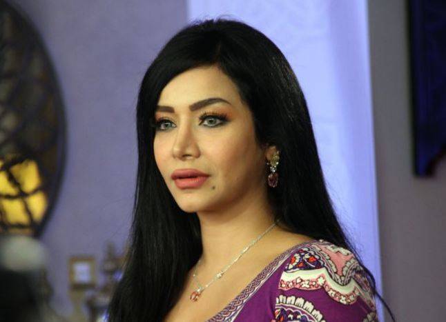 شاهد بالصورة: لن تصدقوا!! هكذا كانت لجين عمران قبل عمليات التجميل!