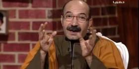 بالفيديو  مصري ماسوني  يقول انه المهدي المنتظر وان الاهرامات اهم من الكعبة عند الله
