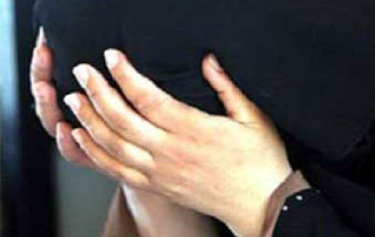 حبس قاتلة زوجها وعشيقها 15 يومًا