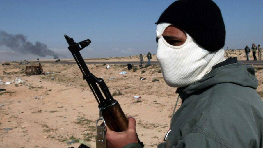 مصر تحقق بشأن تقارير حول 