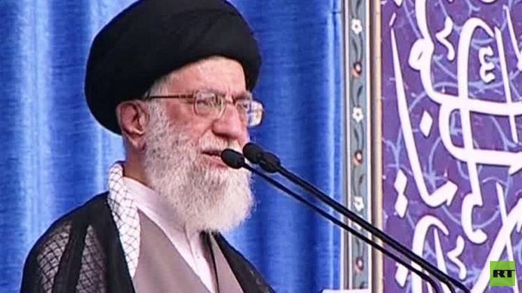 خامنئي يدعو جميع الإيرانيين إلى المشاركة في الانتخابات المقبلة