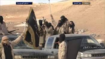 هروب عناصر من "النصرة" من جرود عرسال المحتلّة باتجاه مخيمات اللاجئين