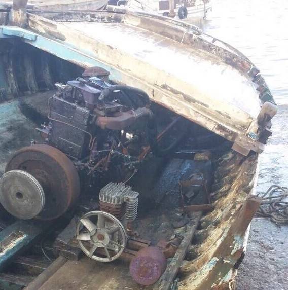 بالفيديو.. انقاذ صيادين ومركبهما من عرض البحر
