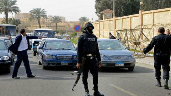 مصر: اغتيال ضابط شرطة برتبة عقيد في هجوم مسلح على سيارته