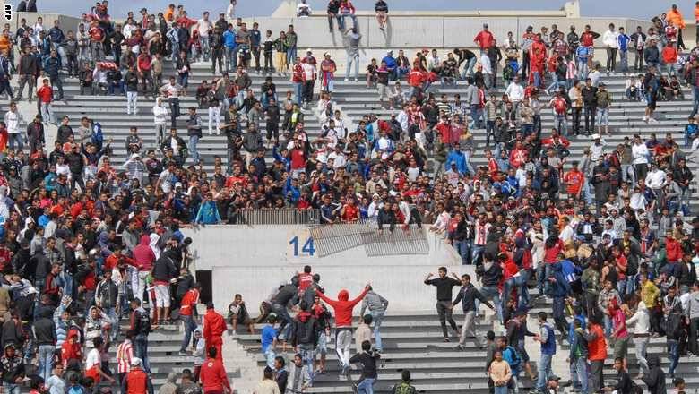 أحكام حبسية في حق 11 مشجعًا أثاروا الشغب خلال مباراة الديربي بين الرجاء والوداد