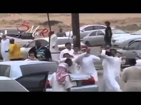 بالفيديو.. مشاجرة عنيفة بين “خليجيين” تتسبب في شل حركة المرور