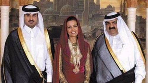 الامير حمد ضعيف جنسيا تجاه الاميرة موزة