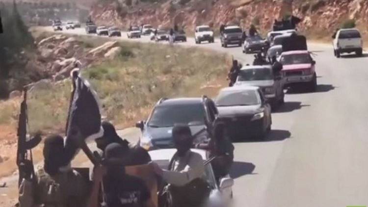 مدير سابق لـ"CIA": مقاتلو داعش قد ينفذون "بيلتزكريغ" في ليبيا