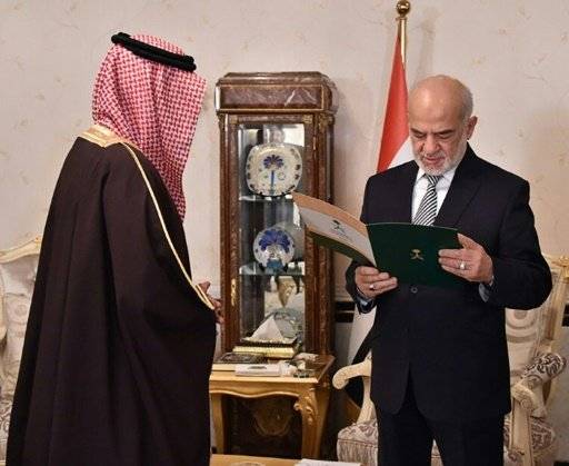 وزير الخارجية العراقي يتسلم اوراق اعتماد سفير السعودية