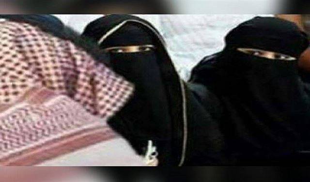 سعوديتان تزفان زوجهما السبعيني إلى القفص الذهبي!