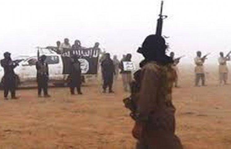داعش يفرج عن 16 آشورياً اختطفهم من محافظة الحسكة