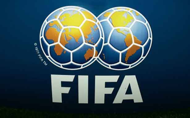 محققو فيفا يريدون ايقاف بلاتر وبلاتيني لمدة اطول