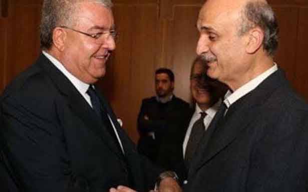 نصيحة المشنوق لجعجع «التريّث» وعدم اغضاب المملكة