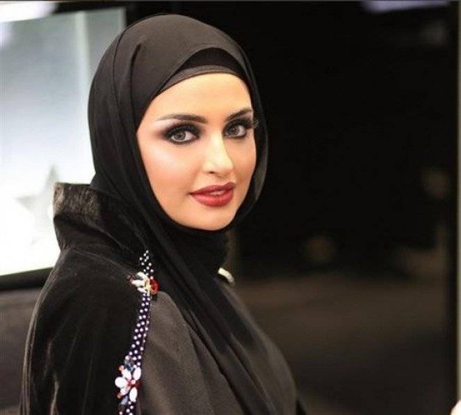 بالفيديو: الشرطة الدينية في الرياض تطلب مغادرة ممثلة كويتية... والسبب؟