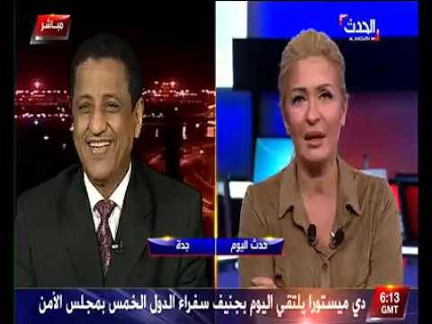 فيديو: وزير الإعلام اليمني يغازل مذيعة العربية على الهواء