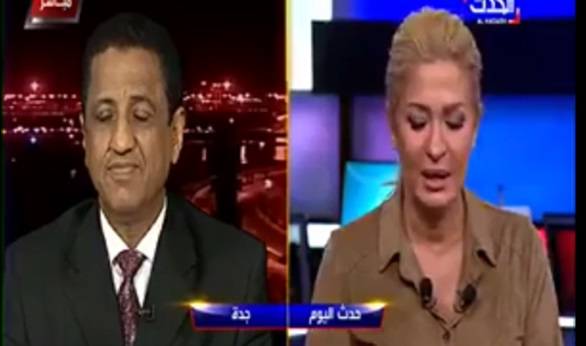 بالفيديو.. وزير الإعلام اليمني يغازل مذيعة العربية