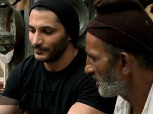 فيديو مؤثر لرجل فقير يتحول إلى ثري في لحظة