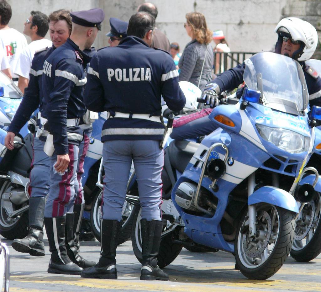 إيطاليا.. رفع مستوى التأهب الأمني بحثاً عن عنصرين من داعش