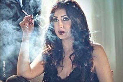 بالصور- غادة عبد الرازق تسيء للأمهات وتشعل مواقع التواصل