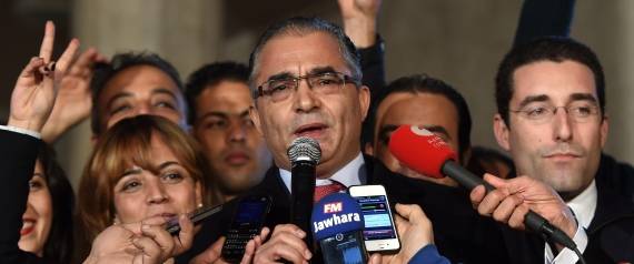 الحزب الحاكم في تونس يتصدّع.. والمستقيلون يعلنون "الحرة" كتلة جديدة