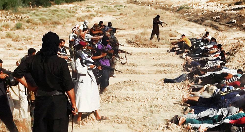 مقتل 280 شخصاً في مجزرة مروعة على يد "داعش" في دير الزور بسوريا